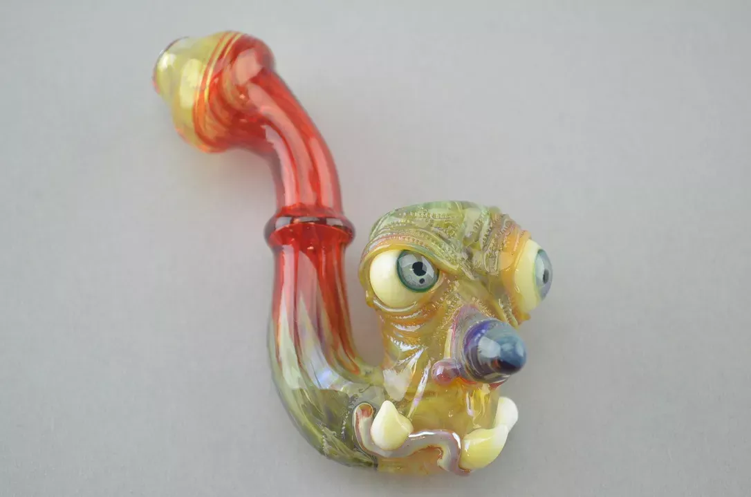 BARD – “Snaggletooth Face” Dry Sherlock Pipe w/ Single Hole Push Bowl – #1