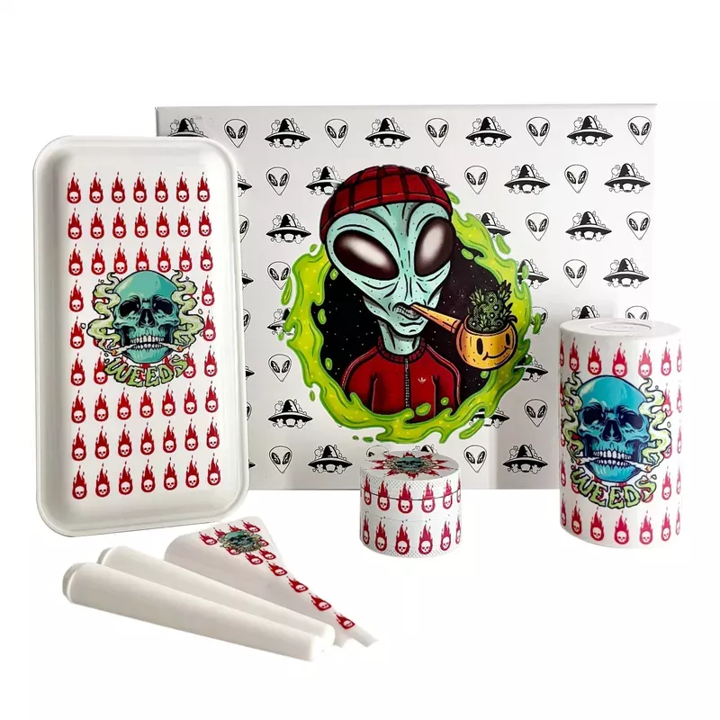 Smoking Skull Accessory Gift Set