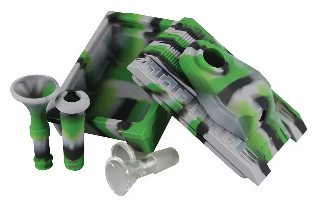 Tank Silicone Waterpipe – 6 ” / 14mm F