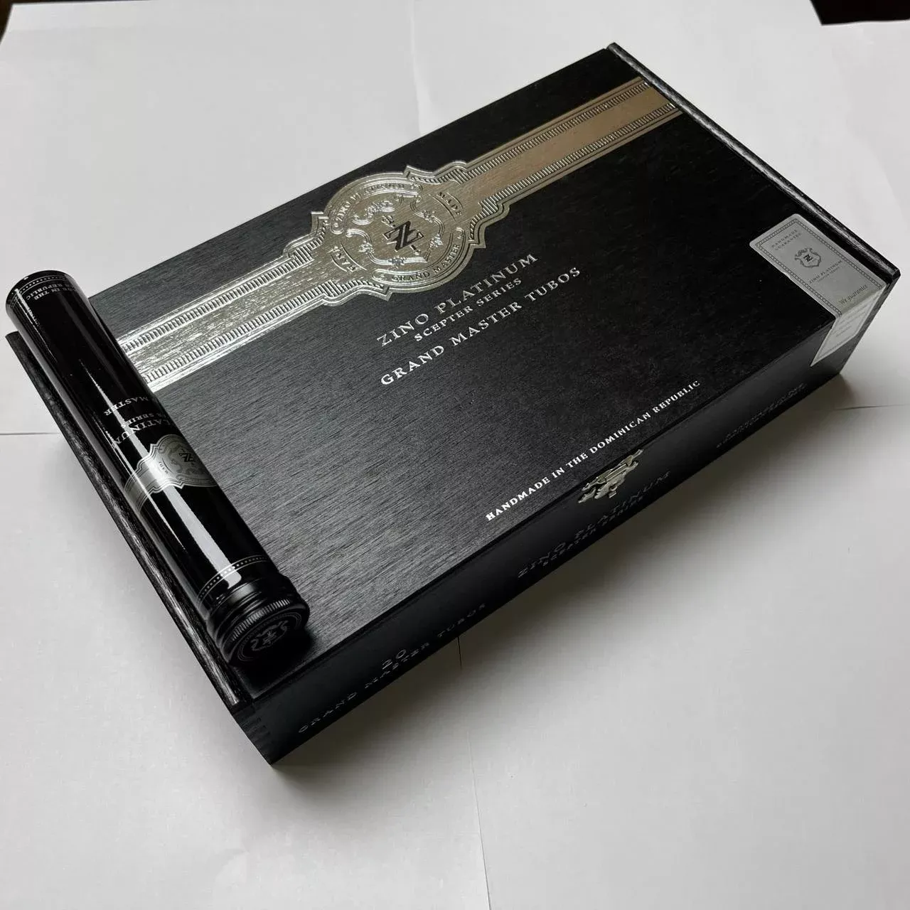 Zino Platinum Scepter Grand Master Tubo